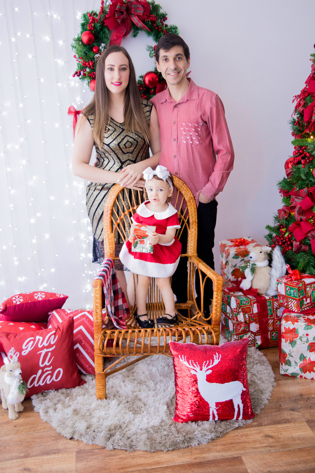 acompanhamento mensal de bebe caxias do sul figurino cenario tematico  personagem foto infantil serra gaucha fotografia familia mundo azul rosa ensaio fotografico crianca newborn baby menino menina smash the cake esmague o bolo banheira urso circo