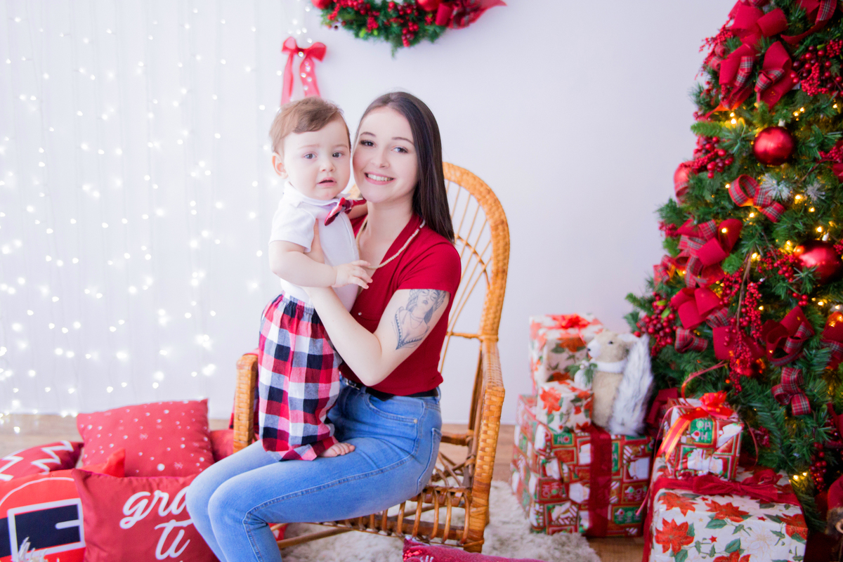 acompanhamento mensal de bebe caxias do sul figurino cenario tematico  personagem foto infantil serra gaucha fotografia familia mundo azul rosa ensaio fotografico crianca newborn baby menino menina smash the cake esmague o bolo banheira urso circo