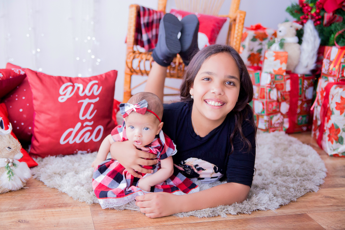 acompanhamento mensal de bebe caxias do sul figurino cenario tematico  personagem foto infantil serra gaucha fotografia familia mundo azul rosa ensaio fotografico crianca newborn baby menino menina smash the cake esmague o bolo banheira urso circo