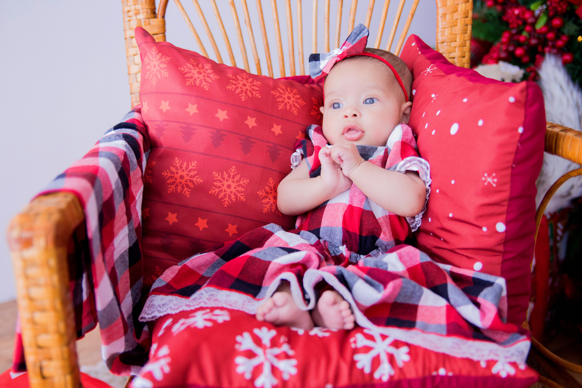 acompanhamento mensal de bebe caxias do sul figurino cenario tematico  personagem foto infantil serra gaucha fotografia familia mundo azul rosa ensaio fotografico crianca newborn baby menino menina smash the cake esmague o bolo banheira urso circo