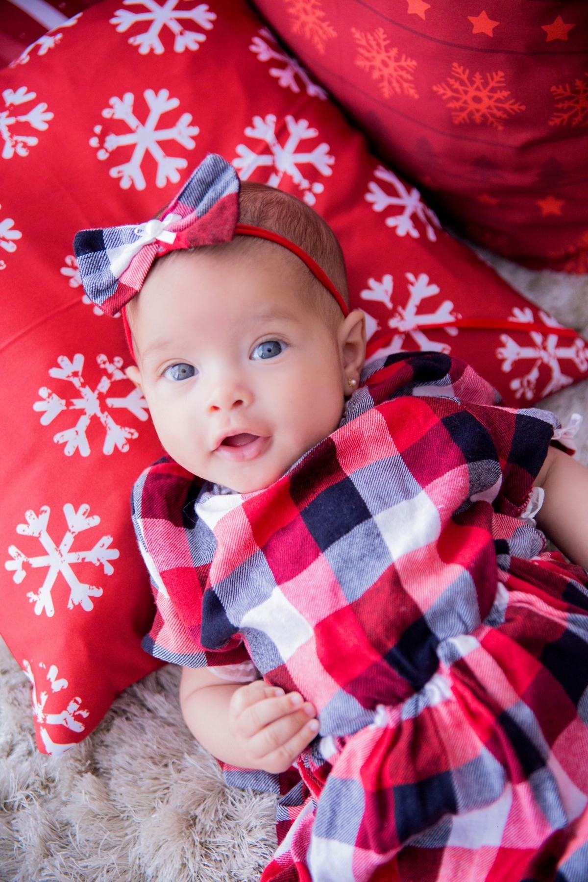 acompanhamento mensal de bebe caxias do sul figurino cenario tematico  personagem foto infantil serra gaucha fotografia familia mundo azul rosa ensaio fotografico crianca newborn baby menino menina smash the cake esmague o bolo banheira urso circo