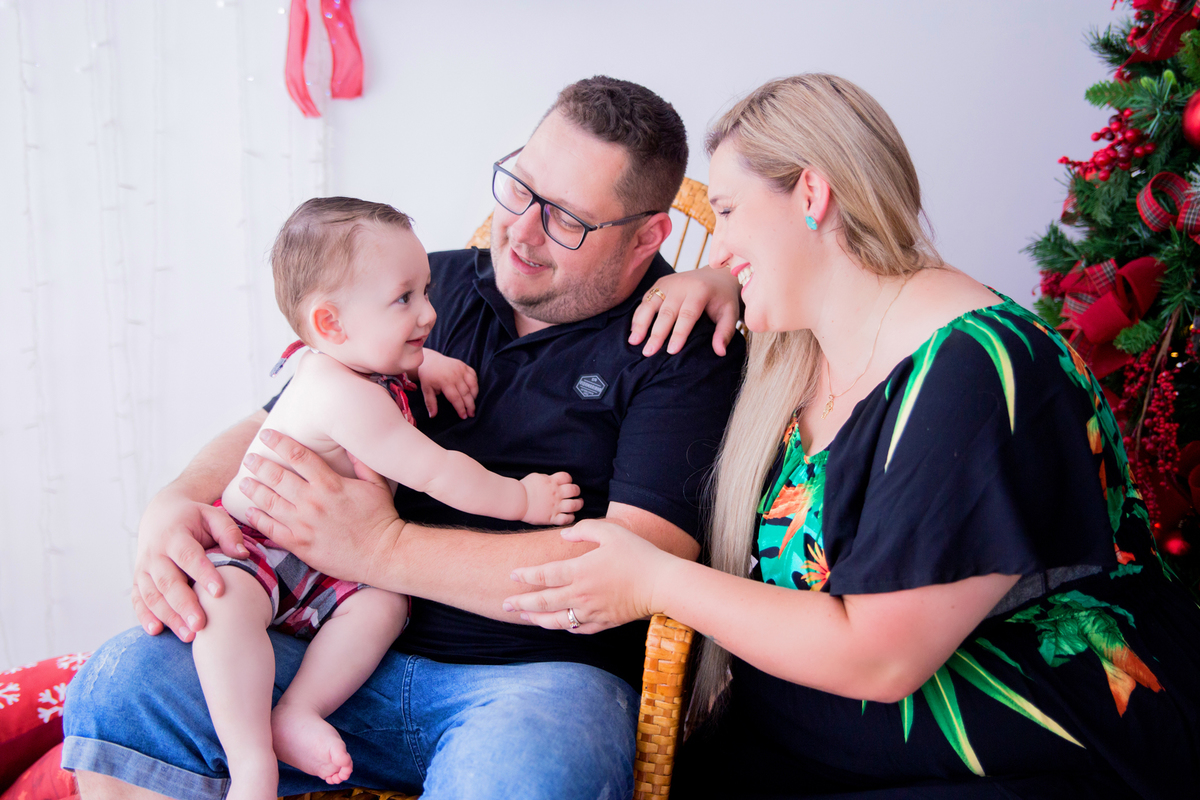 acompanhamento mensal de bebe caxias do sul figurino cenario tematico  personagem foto infantil serra gaucha fotografia familia mundo azul rosa ensaio fotografico crianca newborn baby menino menina smash the cake esmague o bolo banheira urso circo