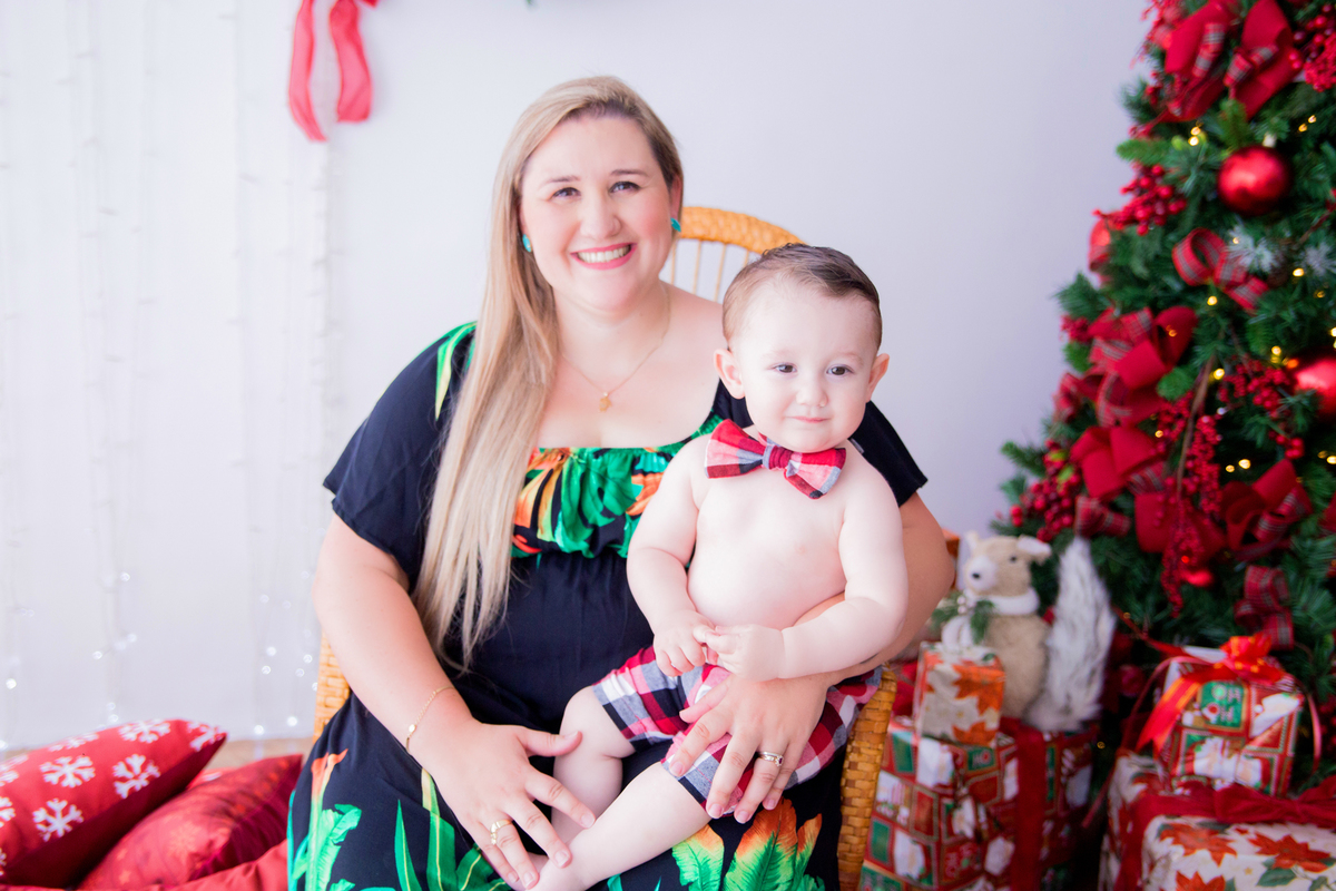 acompanhamento mensal de bebe caxias do sul figurino cenario tematico  personagem foto infantil serra gaucha fotografia familia mundo azul rosa ensaio fotografico crianca newborn baby menino menina smash the cake esmague o bolo banheira urso circo