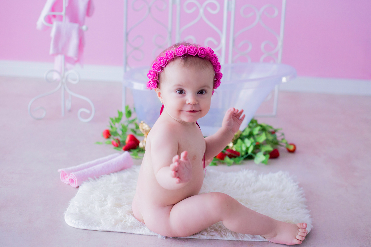 acompanhamento mensal de bebe caxias do sul figurino cenario tematico  personagem foto infantil serra gaucha fotografia familia mundo azul rosa ensaio fotografico crianca newborn baby menino menina smash the cake esmague o bolo banheira urso circo