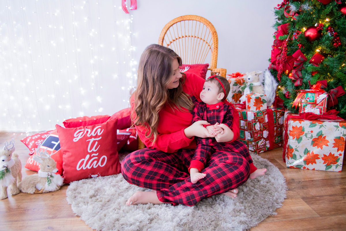 acompanhamento mensal de bebe caxias do sul figurino cenario tematico  personagem foto infantil serra gaucha fotografia familia mundo azul rosa ensaio fotografico crianca newborn baby menino menina smash the cake esmague o bolo banheira urso circo