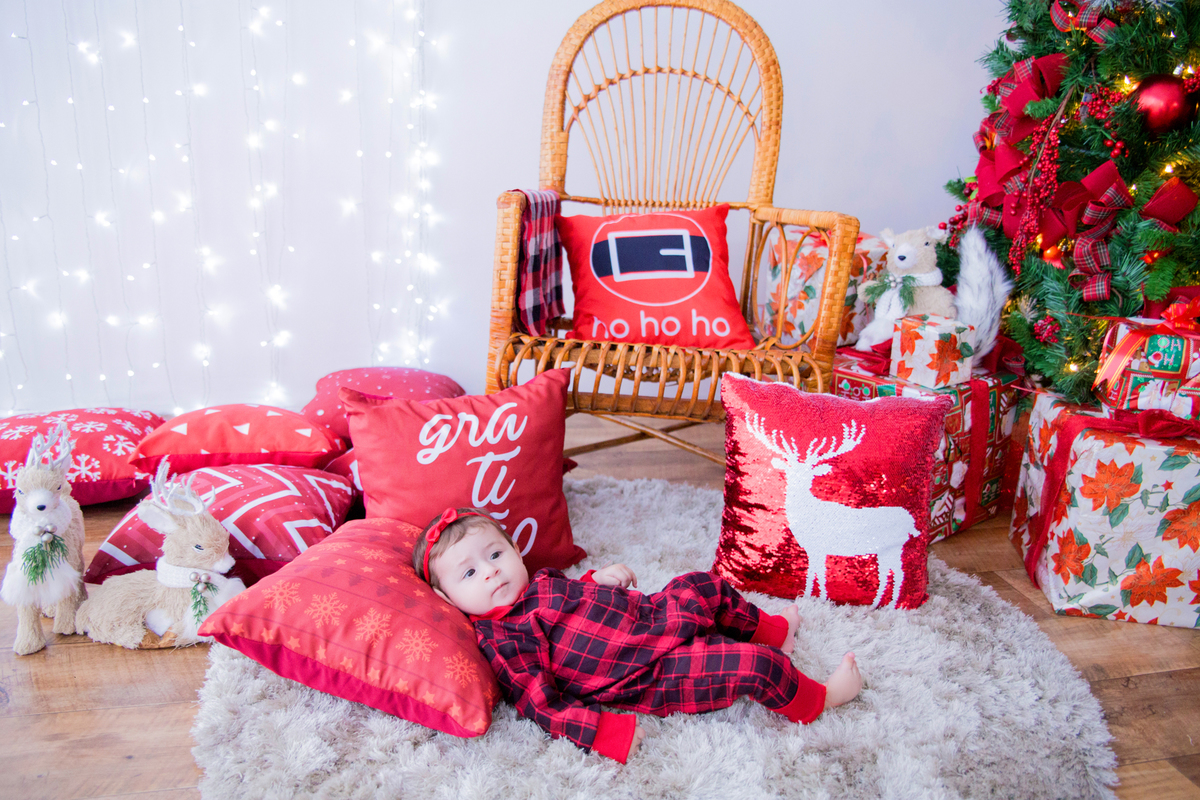 acompanhamento mensal de bebe caxias do sul figurino cenario tematico  personagem foto infantil serra gaucha fotografia familia mundo azul rosa ensaio fotografico crianca newborn baby menino menina smash the cake esmague o bolo banheira urso circo