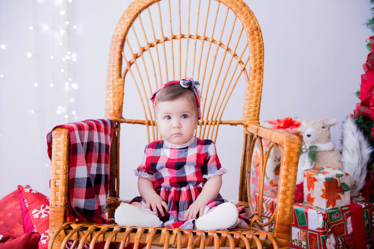 acompanhamento mensal de bebe caxias do sul figurino cenario tematico  personagem foto infantil serra gaucha fotografia familia mundo azul rosa ensaio fotografico crianca newborn baby menino menina smash the cake esmague o bolo banheira urso circo