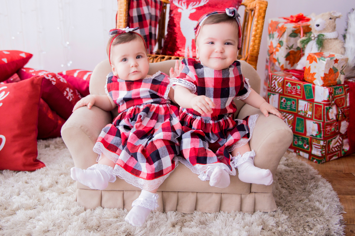 acompanhamento mensal de bebe caxias do sul figurino cenario tematico  personagem foto infantil serra gaucha fotografia familia mundo azul rosa ensaio fotografico crianca newborn baby menino menina smash the cake esmague o bolo banheira urso circo