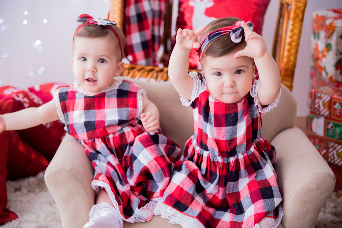 acompanhamento mensal de bebe caxias do sul figurino cenario tematico  personagem foto infantil serra gaucha fotografia familia mundo azul rosa ensaio fotografico crianca newborn baby menino menina smash the cake esmague o bolo banheira urso circo