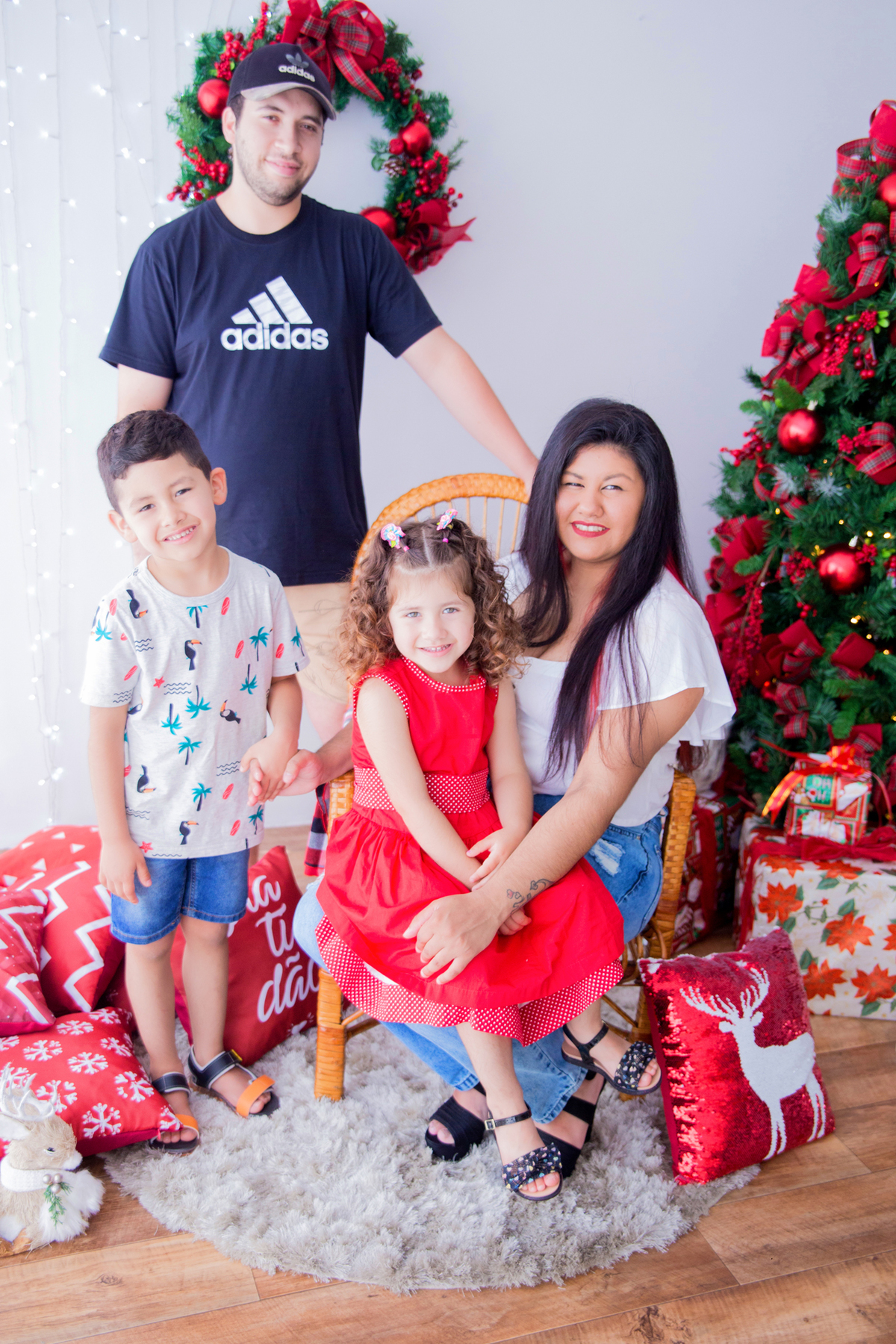 acompanhamento mensal de bebe caxias do sul figurino cenario tematico  personagem foto infantil serra gaucha fotografia familia mundo azul rosa ensaio fotografico crianca newborn baby menino menina smash the cake esmague o bolo banheira urso circo