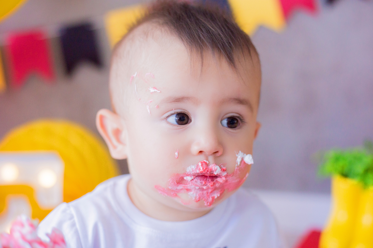 acompanhamento mensal de bebe caxias do sul figurino cenario tematico  personagem foto infantil serra gaucha fotografia familia mundo azul rosa ensaio fotografico crianca newborn baby menino menina smash the cake esmague o bolo banheira urso circo