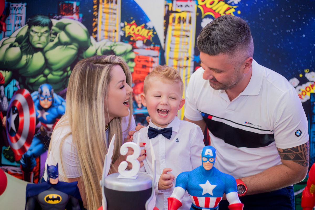 acompanhamento mensal de bebe caxias do sul figurino cenario tematico  personagem foto infantil serra gaucha fotografia familia mundo azul rosa ensaio fotografico crianca newborn baby menino menina smash the cake esmague o bolo banheira urso circo