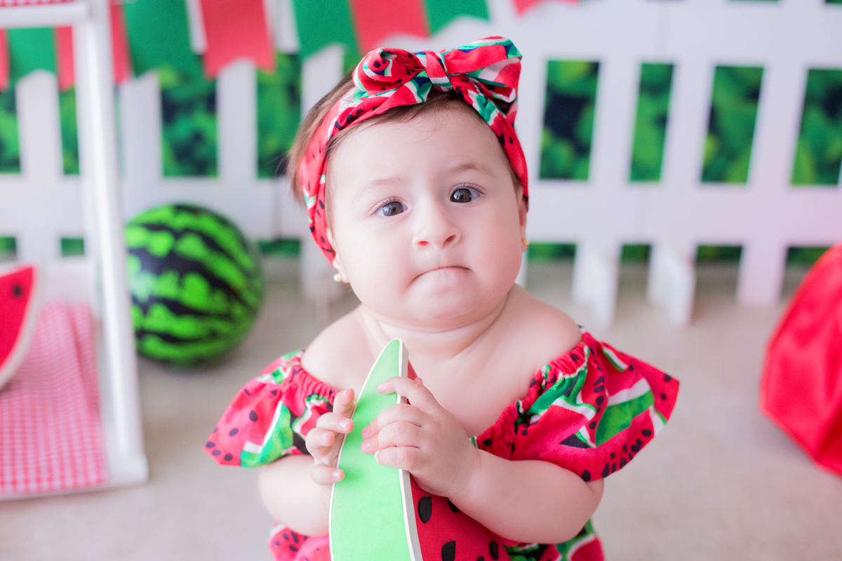 acompanhamento mensal de bebe caxias do sul figurino cenario tematico  personagem foto infantil serra gaucha fotografia familia mundo azul rosa ensaio fotografico crianca newborn baby menino menina smash the cake esmague o bolo banheira urso circo