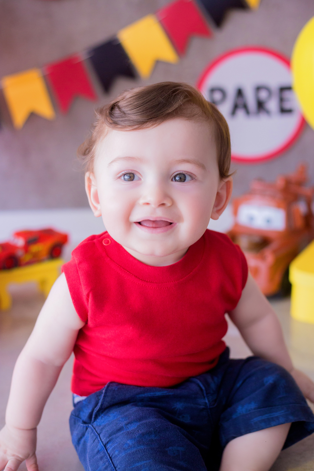 acompanhamento mensal de bebe caxias do sul figurino cenario tematico  personagem foto infantil serra gaucha fotografia familia mundo azul rosa ensaio fotografico crianca newborn baby menino menina smash the cake esmague o bolo banheira urso circo