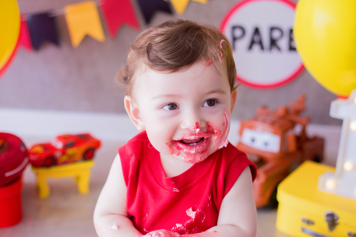 acompanhamento mensal de bebe caxias do sul figurino cenario tematico  personagem foto infantil serra gaucha fotografia familia mundo azul rosa ensaio fotografico crianca newborn baby menino menina smash the cake esmague o bolo banheira urso circo