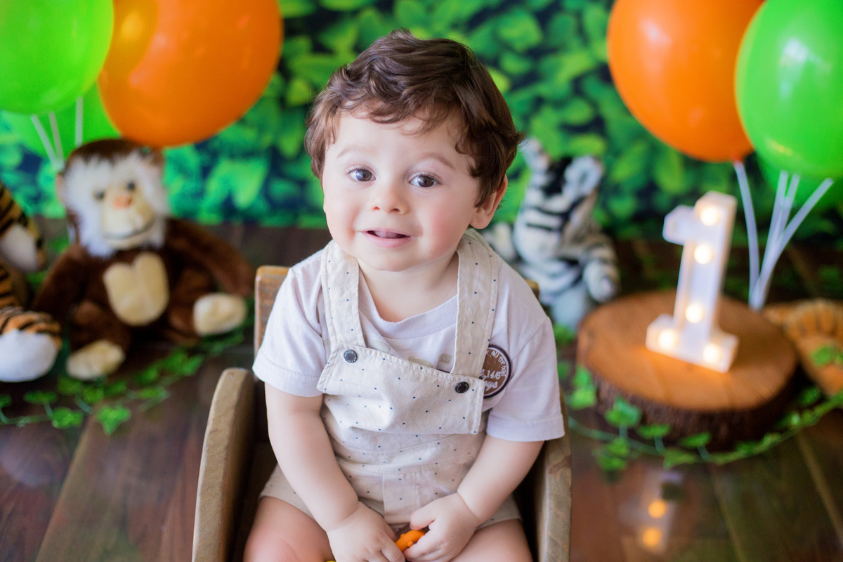 acompanhamento mensal de bebe caxias do sul figurino cenario tematico  personagem foto infantil serra gaucha fotografia familia mundo azul rosa ensaio fotografico crianca newborn baby menino menina smash the cake esmague o bolo banheira urso circo