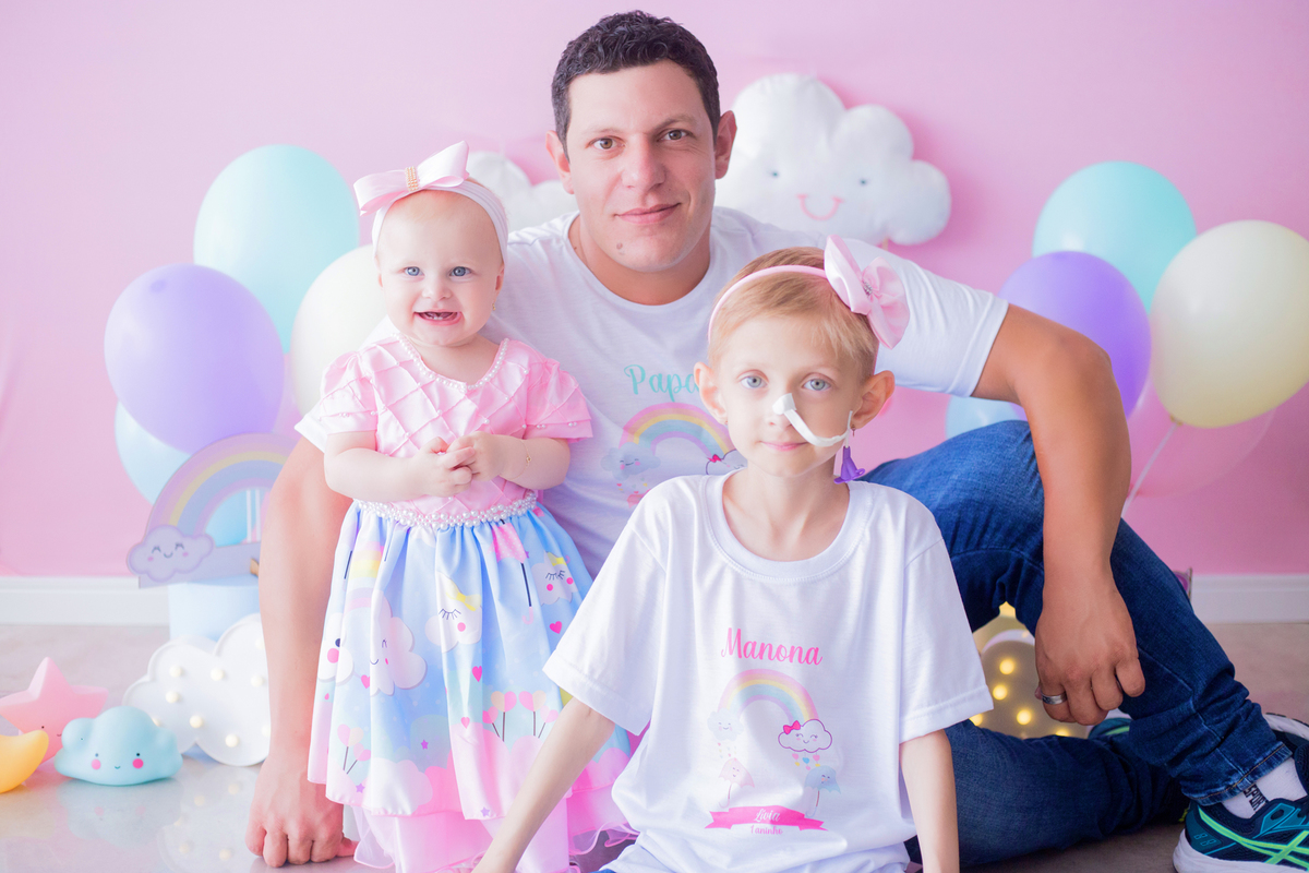 acompanhamento mensal de bebe caxias do sul figurino cenario tematico  personagem foto infantil serra gaucha fotografia familia mundo azul rosa ensaio fotografico crianca newborn baby menino menina smash the cake esmague o bolo banheira urso circo