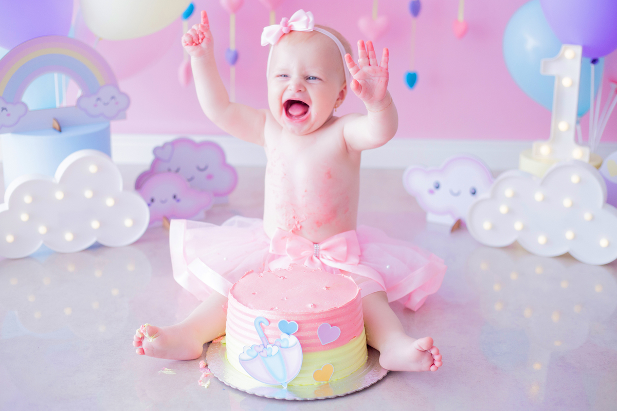 acompanhamento mensal de bebe caxias do sul figurino cenario tematico  personagem foto infantil serra gaucha fotografia familia mundo azul rosa ensaio fotografico crianca newborn baby menino menina smash the cake esmague o bolo banheira urso circo