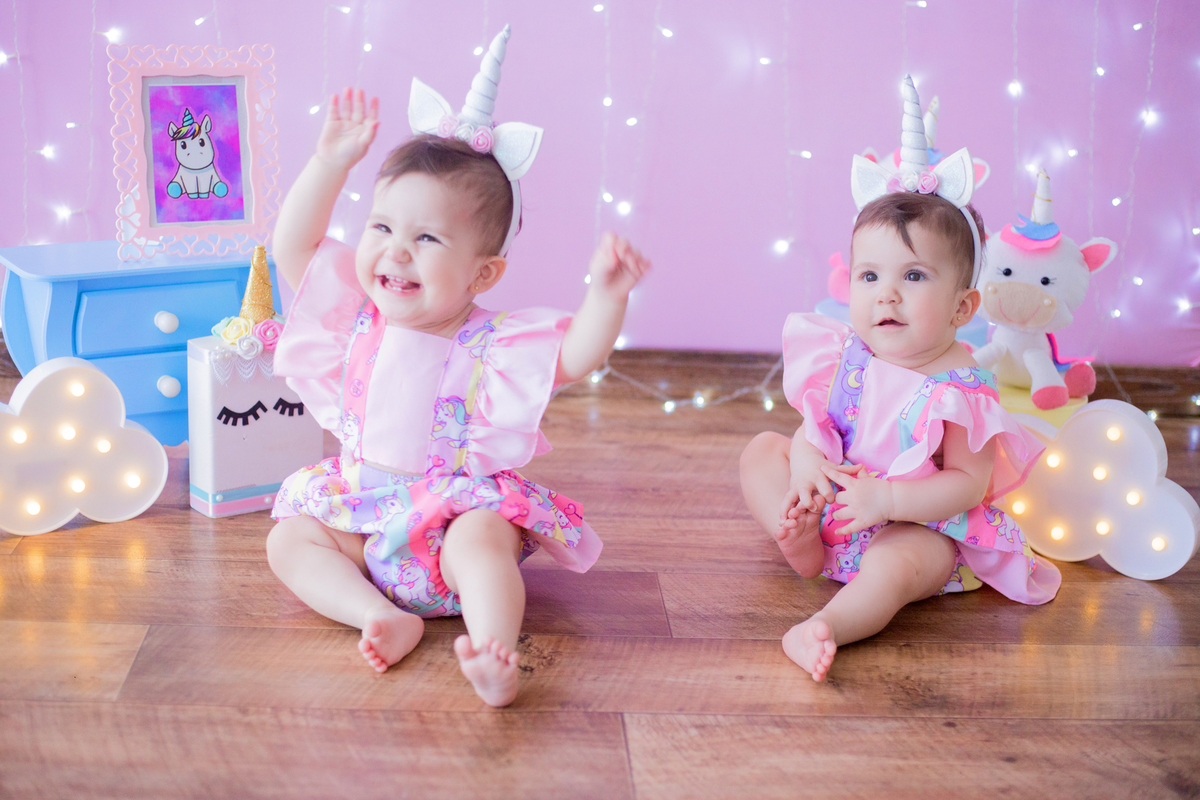 acompanhamento mensal de bebe caxias do sul figurino cenario tematico  personagem foto infantil serra gaucha fotografia familia mundo azul rosa ensaio fotografico crianca newborn baby menino menina smash the cake esmague o bolo banheira urso circo