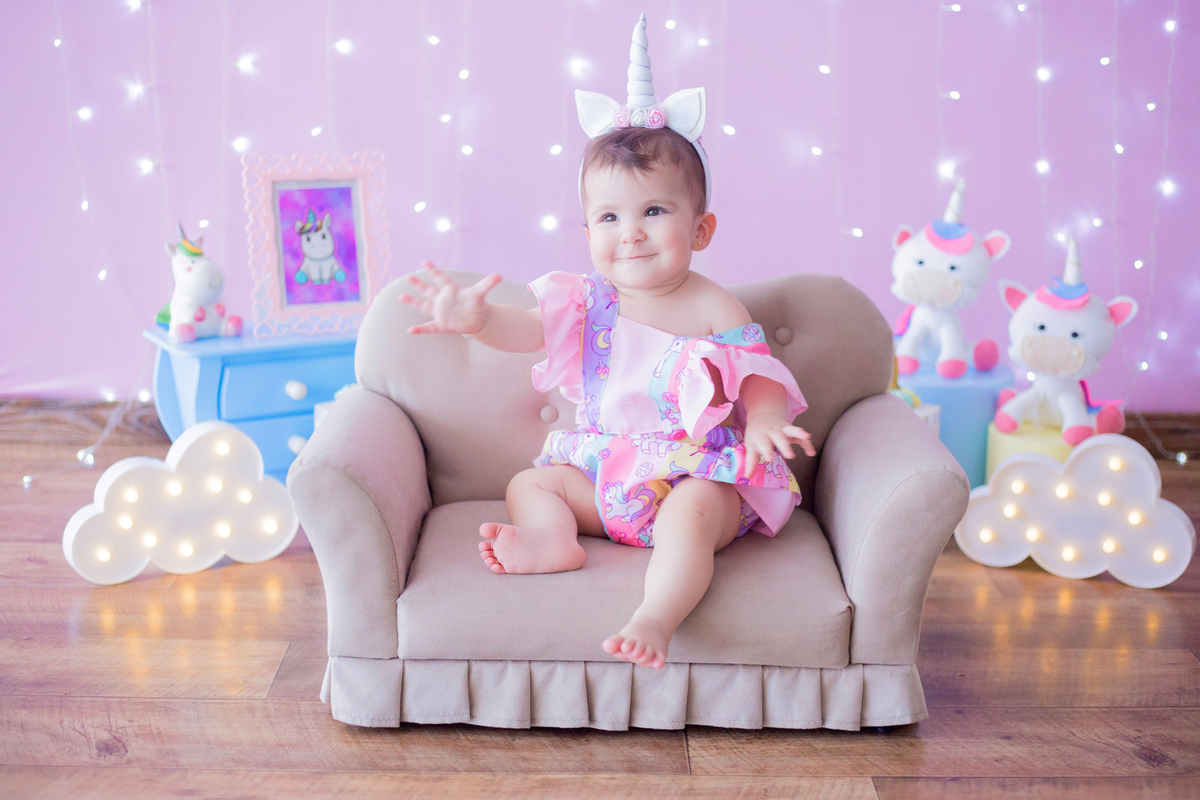 acompanhamento mensal de bebe caxias do sul figurino cenario tematico  personagem foto infantil serra gaucha fotografia familia mundo azul rosa ensaio fotografico crianca newborn baby menino menina smash the cake esmague o bolo banheira urso circo