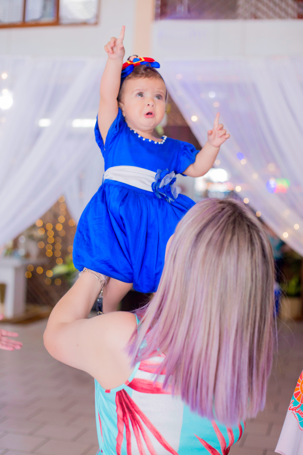 acompanhamento mensal de bebe caxias do sul figurino cenario tematico  personagem foto infantil serra gaucha fotografia familia mundo azul rosa ensaio fotografico crianca newborn baby menino menina smash the cake esmague o bolo banheira urso circo
