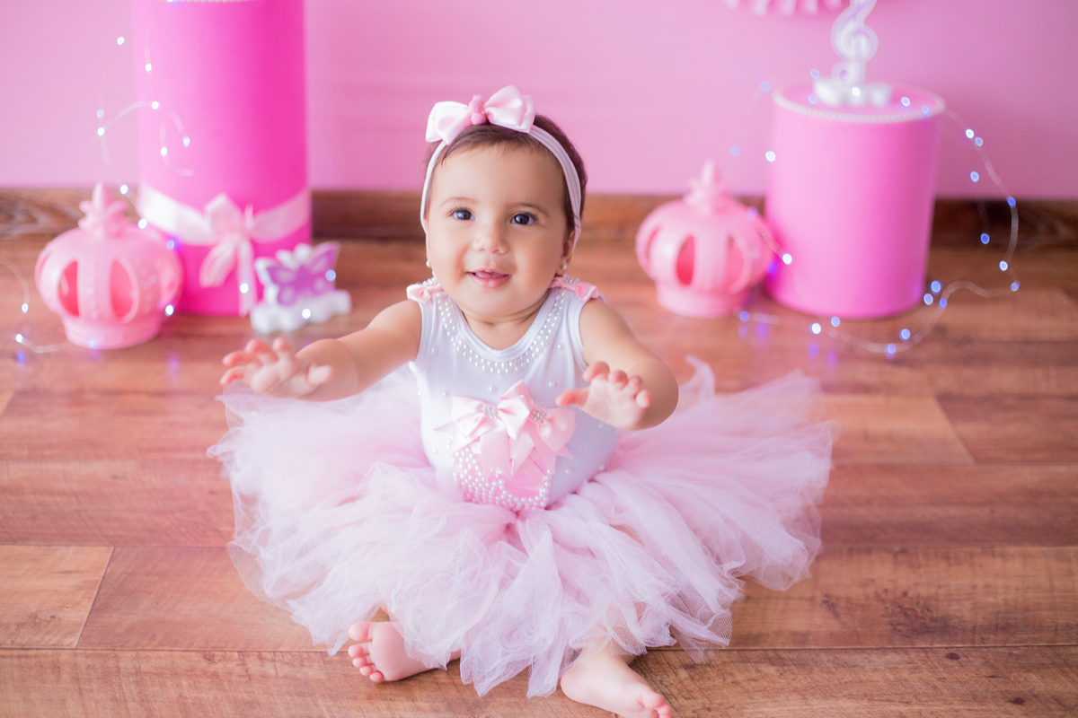 acompanhamento mensal de bebe caxias do sul figurino cenario tematico  personagem foto infantil serra gaucha fotografia familia mundo azul rosa ensaio fotografico crianca newborn baby menino menina smash the cake esmague o bolo banheira urso circo