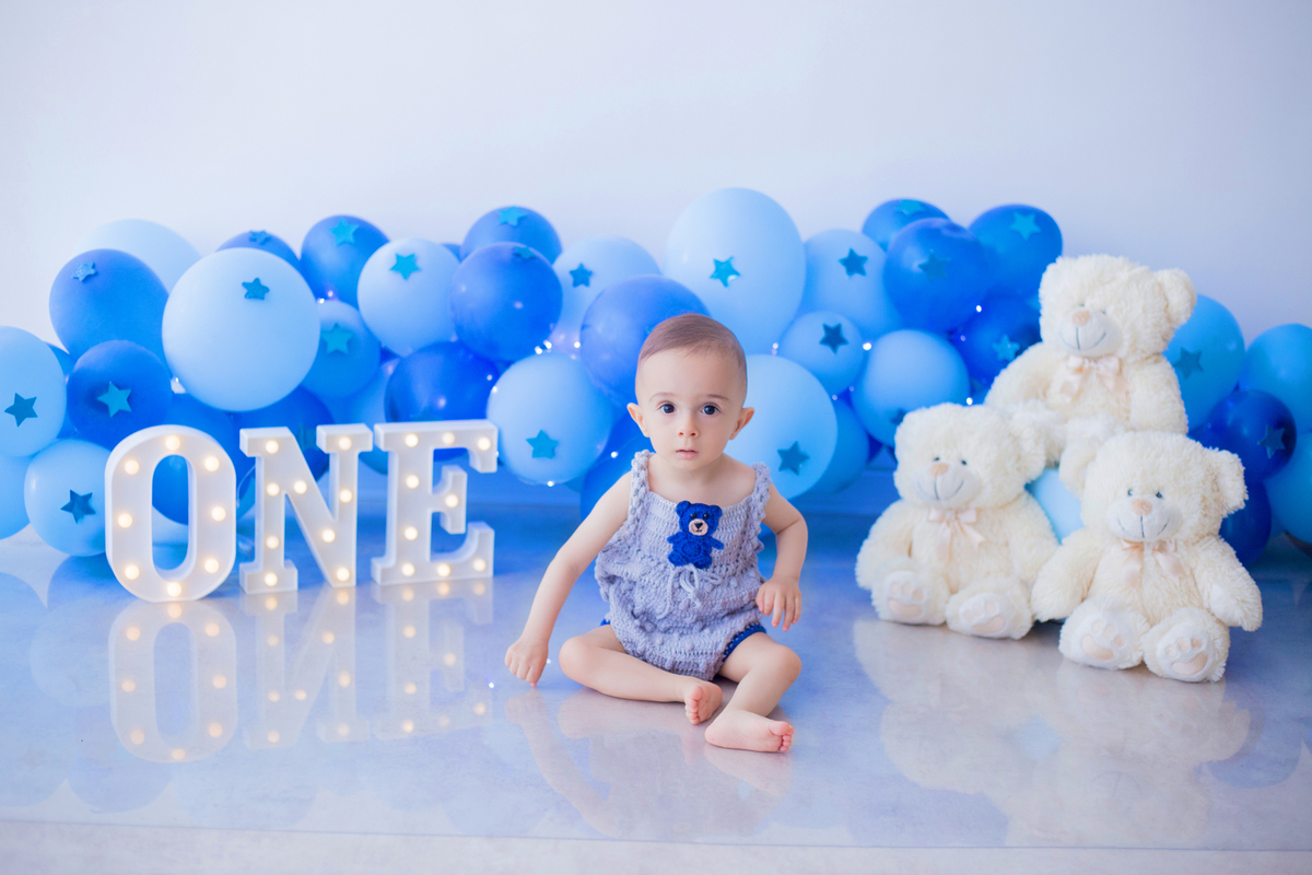 acompanhamento mensal de bebe caxias do sul figurino cenario tematico  personagem foto infantil serra gaucha fotografia familia mundo azul rosa ensaio fotografico crianca newborn baby menino menina smash the cake esmague o bolo banheira urso circo