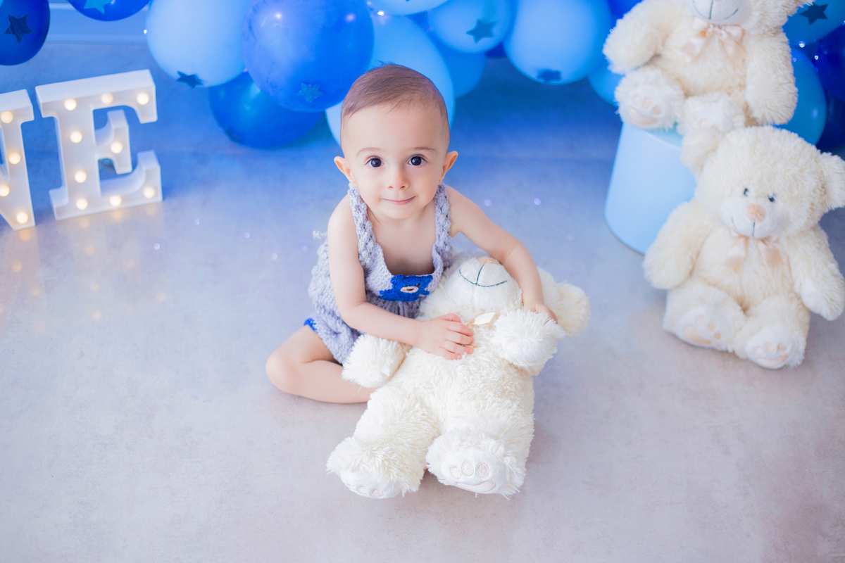 acompanhamento mensal de bebe caxias do sul figurino cenario tematico  personagem foto infantil serra gaucha fotografia familia mundo azul rosa ensaio fotografico crianca newborn baby menino menina smash the cake esmague o bolo banheira urso circo