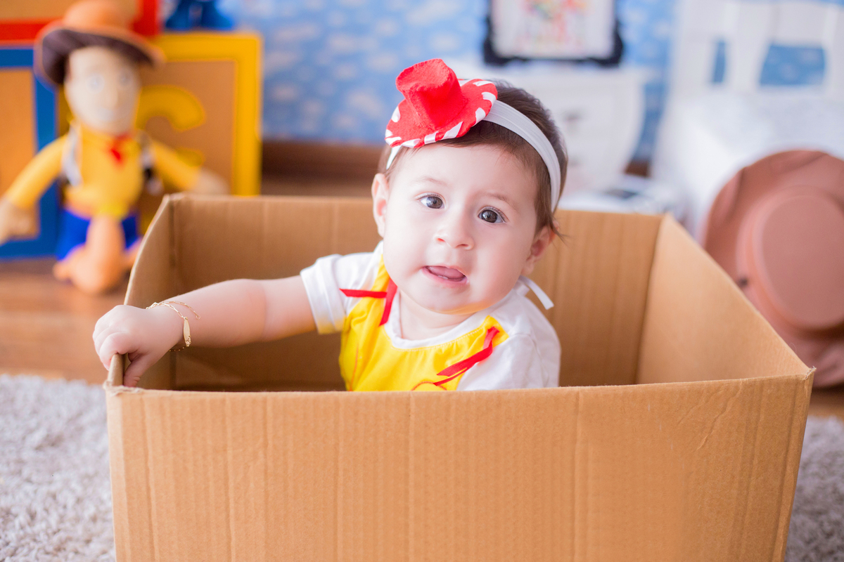 acompanhamento mensal de bebe caxias do sul figurino cenario tematico  personagem foto infantil serra gaucha fotografia familia mundo azul rosa ensaio fotografico crianca newborn baby menino menina smash the cake esmague o bolo banheira urso circo