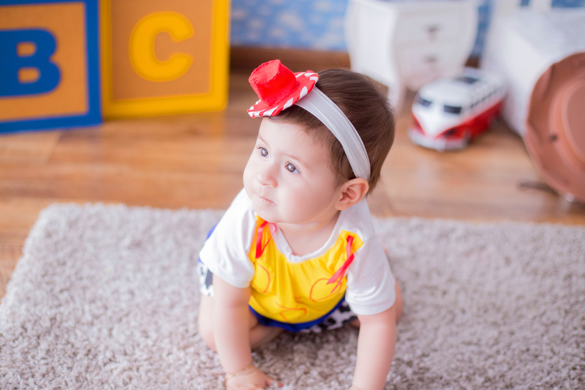 acompanhamento mensal de bebe caxias do sul figurino cenario tematico  personagem foto infantil serra gaucha fotografia familia mundo azul rosa ensaio fotografico crianca newborn baby menino menina smash the cake esmague o bolo banheira urso circo