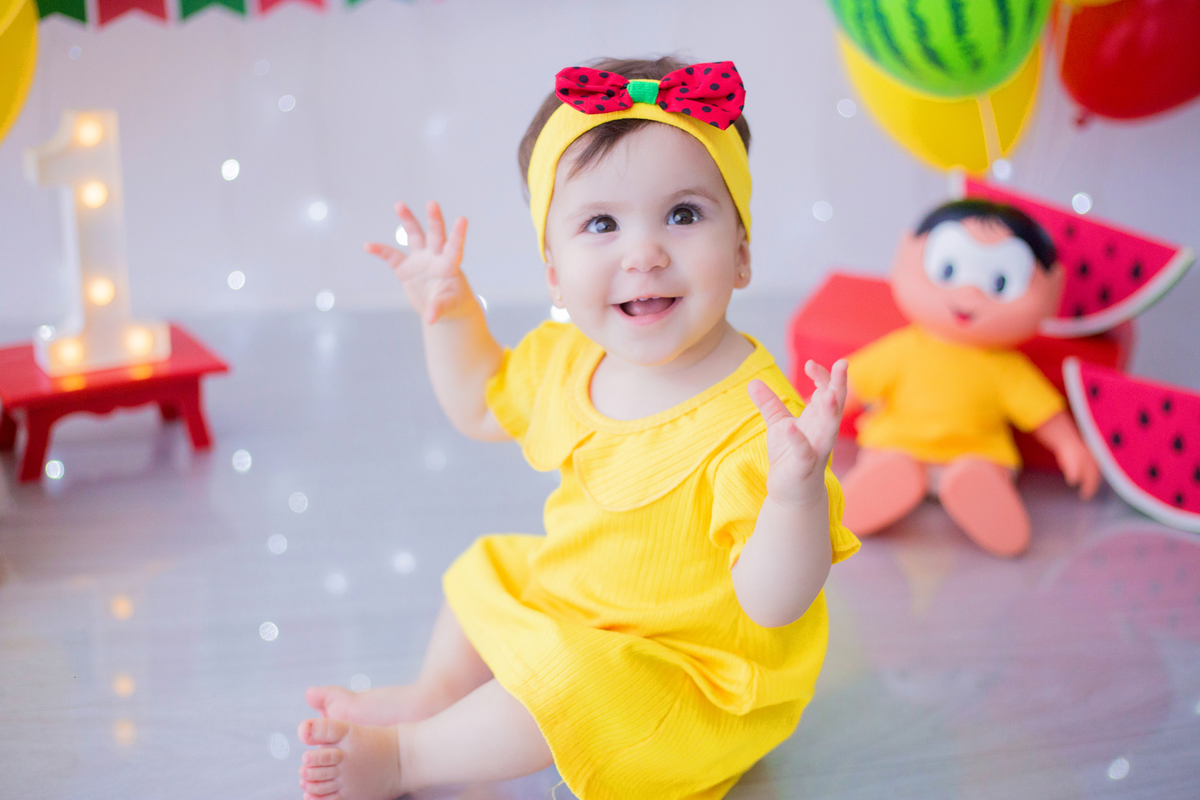 acompanhamento mensal de bebe caxias do sul figurino cenario tematico  personagem foto infantil serra gaucha fotografia familia mundo azul rosa ensaio fotografico crianca newborn baby menino menina smash the cake esmague o bolo banheira urso circo