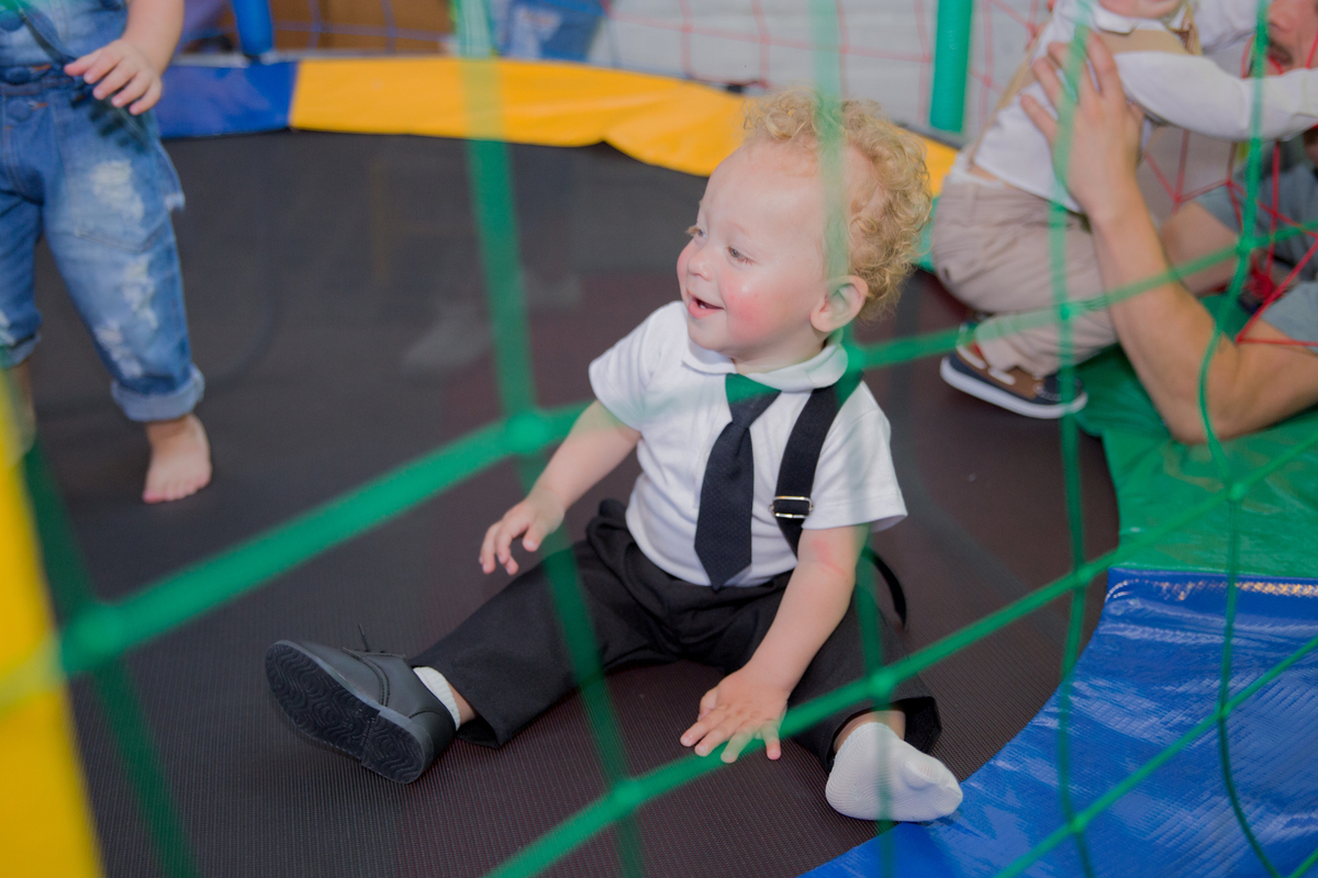 acompanhamento mensal de bebe caxias do sul figurino cenario tematico  personagem foto infantil serra gaucha fotografia familia mundo azul rosa ensaio fotografico crianca newborn baby menino menina smash the cake esmague o bolo banheira urso circo
