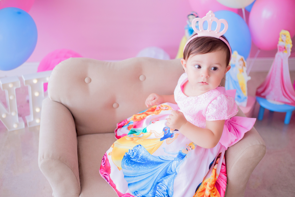 acompanhamento mensal de bebe caxias do sul figurino cenario tematico  personagem foto infantil serra gaucha fotografia familia mundo azul rosa ensaio fotografico crianca newborn baby menino menina smash the cake esmague o bolo banheira urso circo