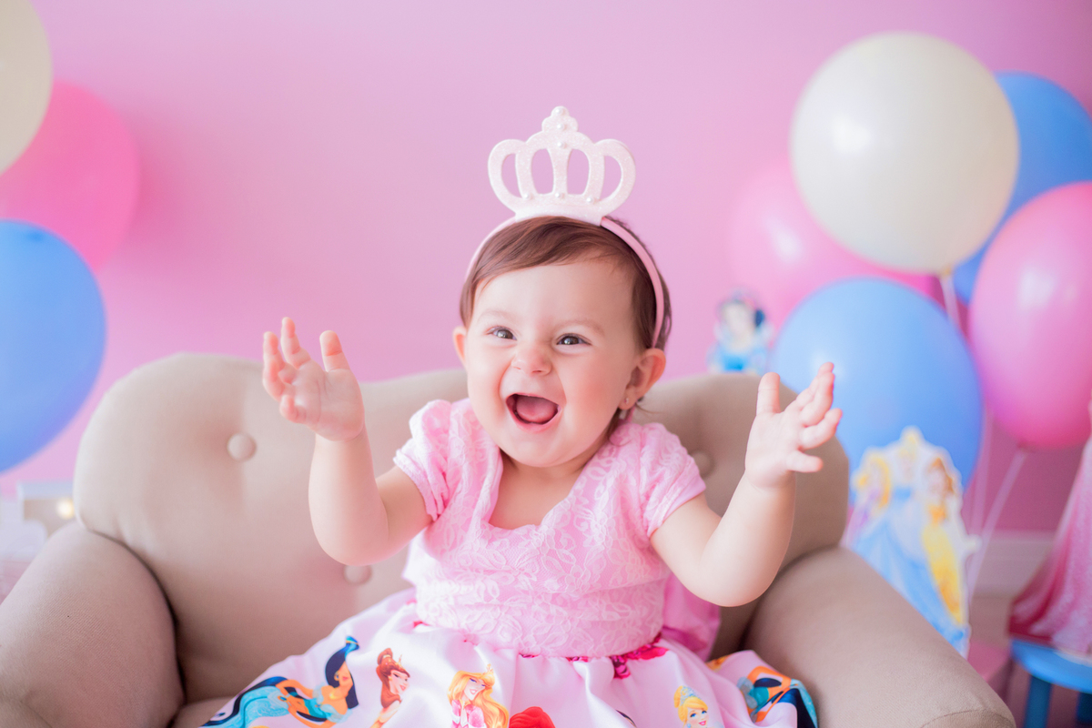 acompanhamento mensal de bebe caxias do sul figurino cenario tematico  personagem foto infantil serra gaucha fotografia familia mundo azul rosa ensaio fotografico crianca newborn baby menino menina smash the cake esmague o bolo banheira urso circo