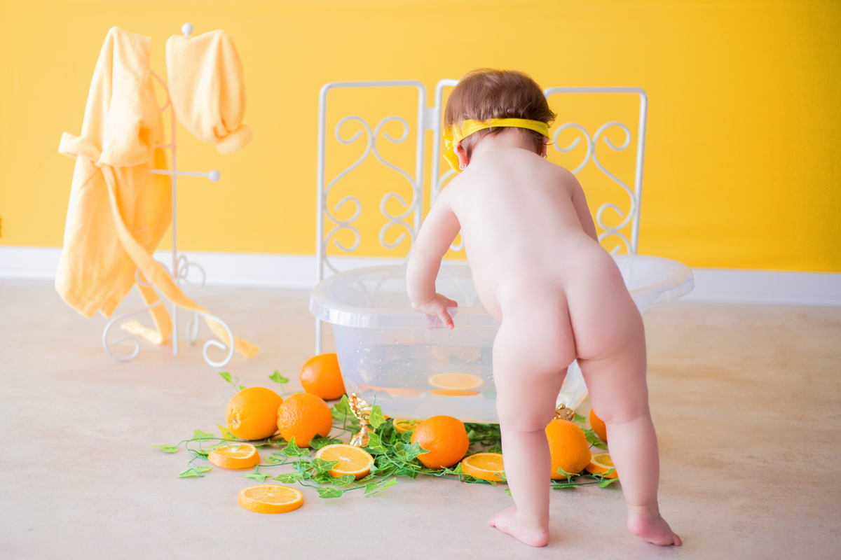 acompanhamento mensal de bebe caxias do sul figurino cenario tematico  personagem foto infantil serra gaucha fotografia familia mundo azul rosa ensaio fotografico crianca newborn baby menino menina smash the cake esmague o bolo banheira urso circo