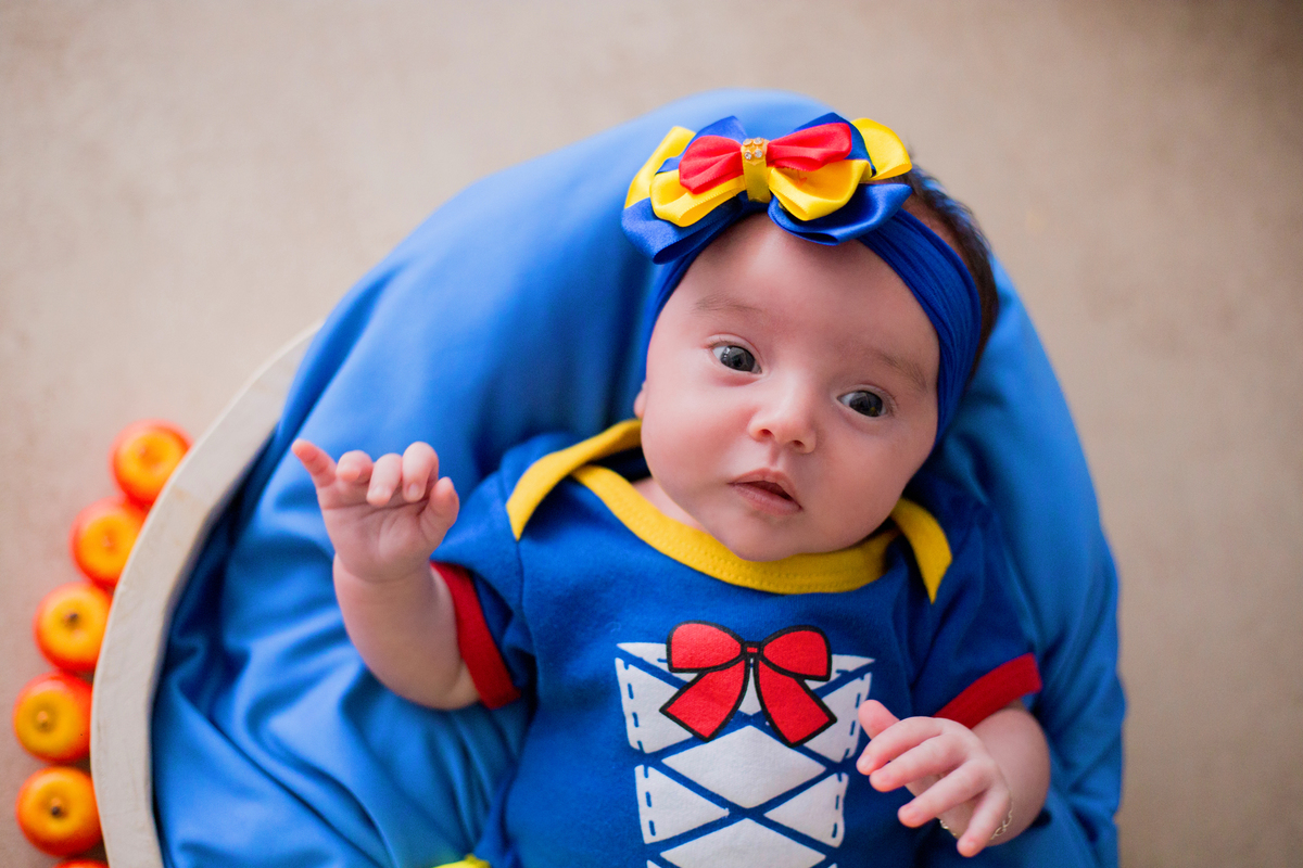 acompanhamento mensal de bebe caxias do sul figurino cenario tematico  personagem foto infantil serra gaucha fotografia familia mundo azul rosa ensaio fotografico crianca newborn baby menino menina smash the cake esmague o bolo banheira urso circo