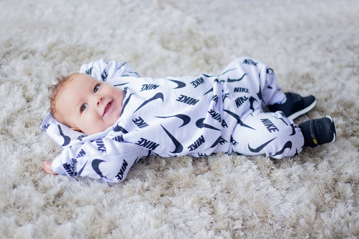 acompanhamento mensal de bebe caxias do sul figurino cenario tematico  personagem foto infantil serra gaucha fotografia familia mundo azul rosa ensaio fotografico crianca newborn baby menino menina smash the cake esmague o bolo banheira urso circo