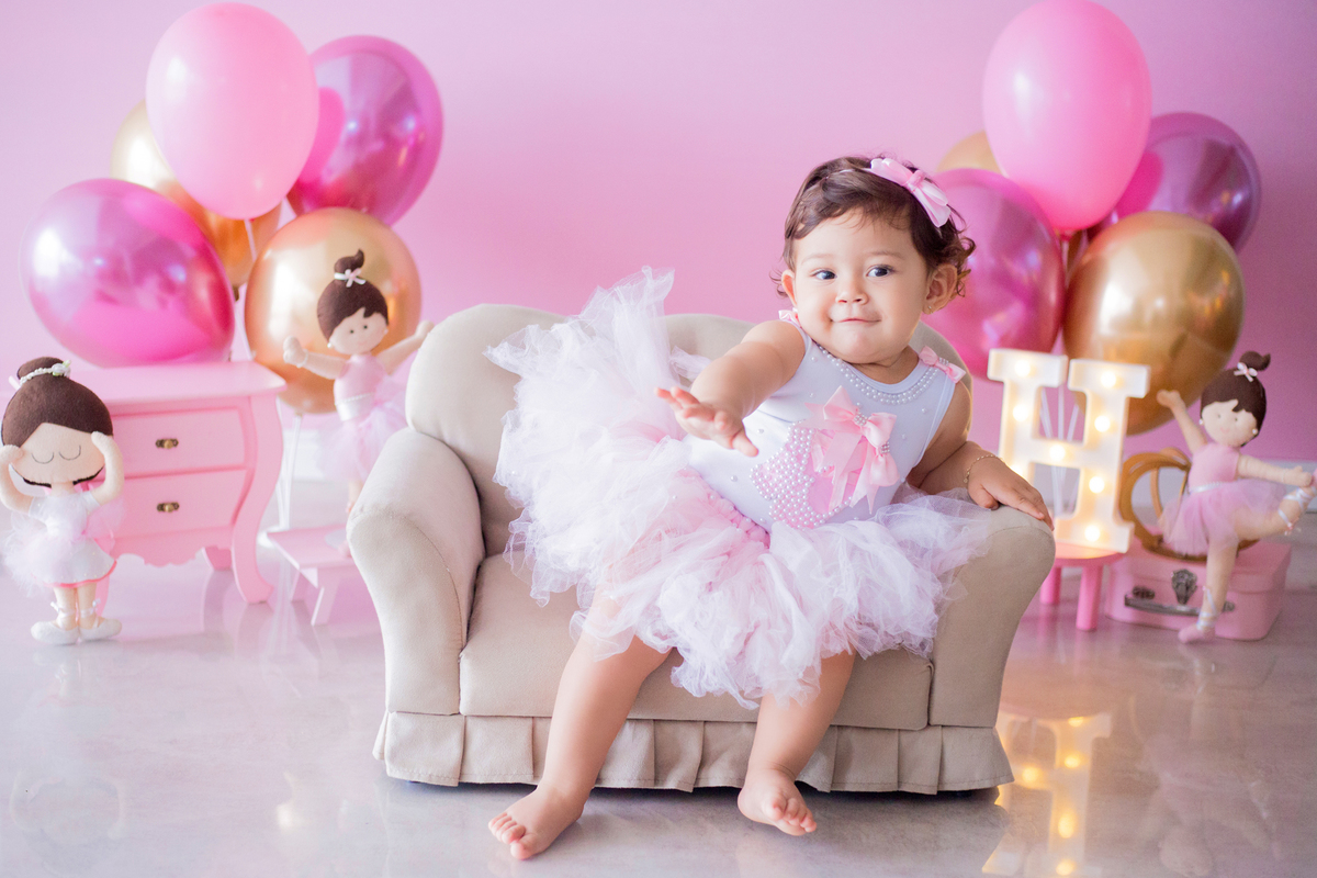 acompanhamento mensal de bebe caxias do sul figurino cenario tematico  personagem foto infantil serra gaucha fotografia familia mundo azul rosa ensaio fotografico crianca newborn baby menino menina smash the cake esmague o bolo banheira urso circo
