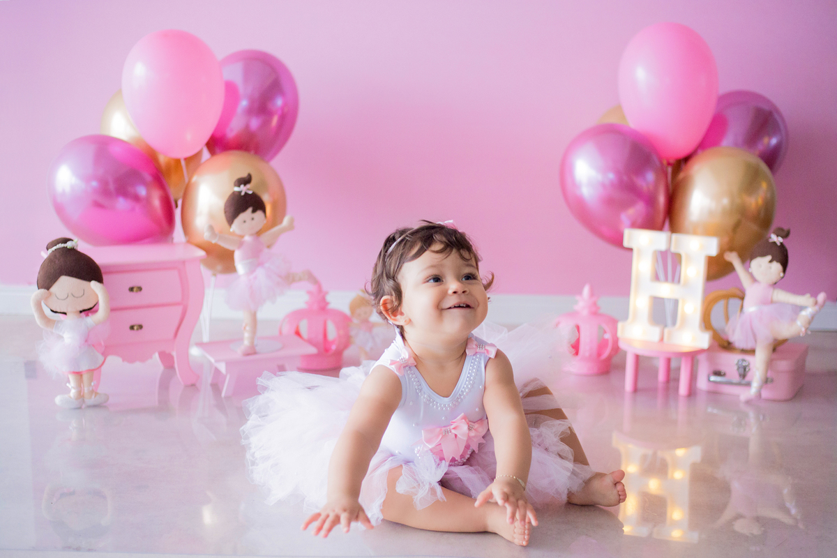 acompanhamento mensal de bebe caxias do sul figurino cenario tematico  personagem foto infantil serra gaucha fotografia familia mundo azul rosa ensaio fotografico crianca newborn baby menino menina smash the cake esmague o bolo banheira urso circo
