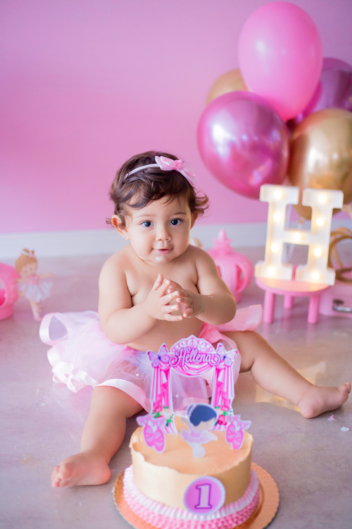 acompanhamento mensal de bebe caxias do sul figurino cenario tematico  personagem foto infantil serra gaucha fotografia familia mundo azul rosa ensaio fotografico crianca newborn baby menino menina smash the cake esmague o bolo banheira urso circo