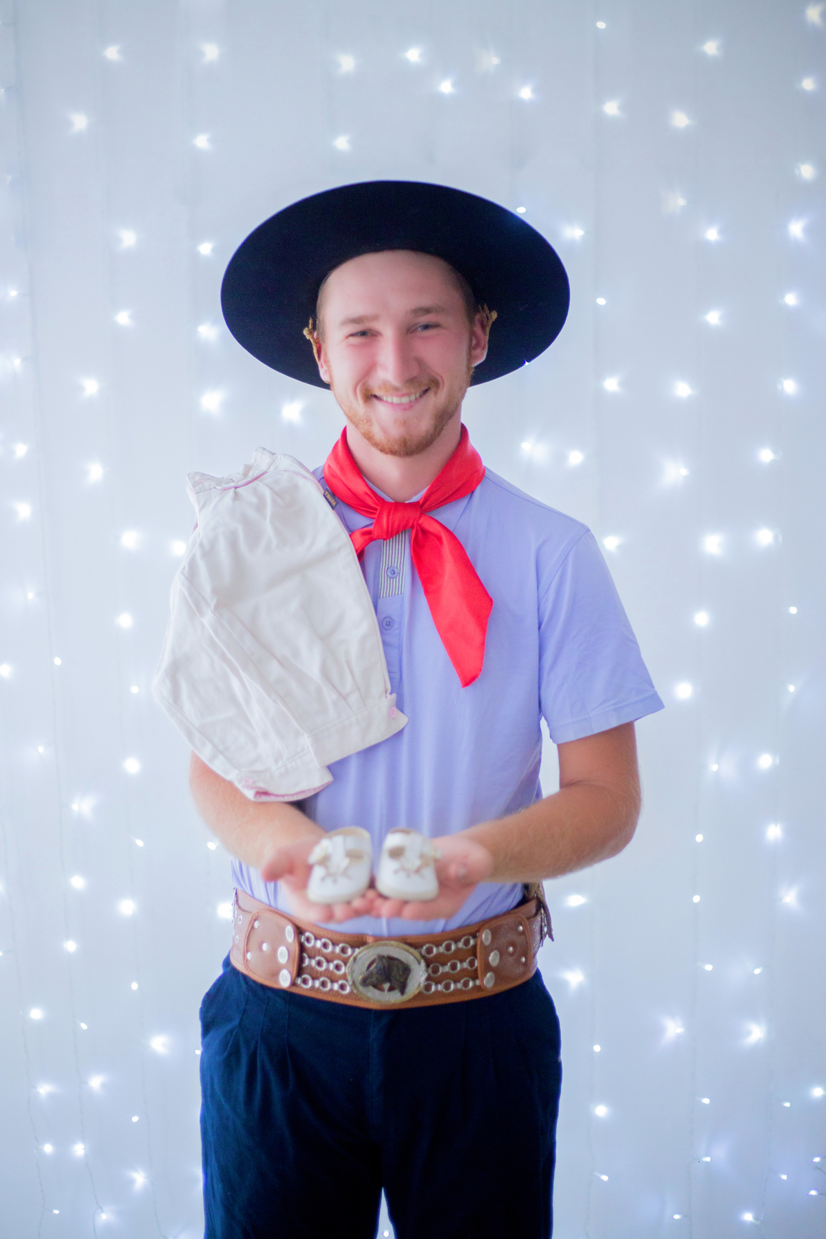 acompanhamento mensal de bebe caxias do sul figurino cenario tematico  personagem foto infantil serra gaucha fotografia familia mundo azul rosa ensaio fotografico crianca newborn baby menino menina smash the cake esmague o bolo banheira urso circo
