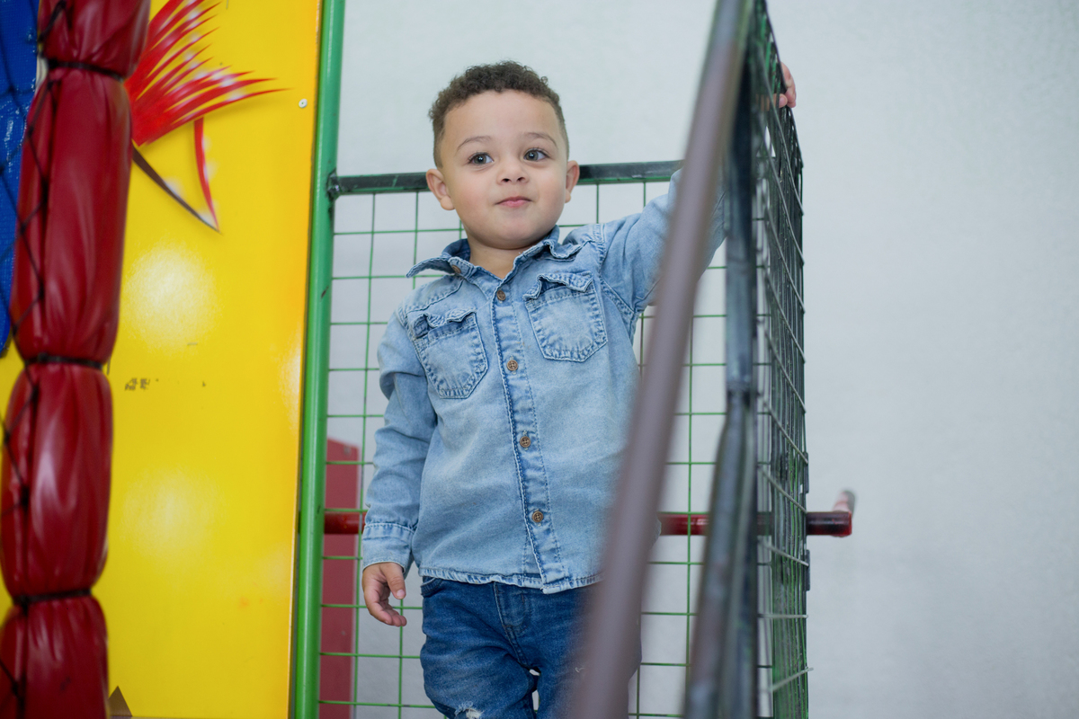 acompanhamento mensal de bebe caxias do sul figurino cenario tematico  personagem foto infantil serra gaucha fotografia familia mundo azul rosa ensaio fotografico crianca newborn baby menino menina smash the cake esmague o bolo banheira urso circo