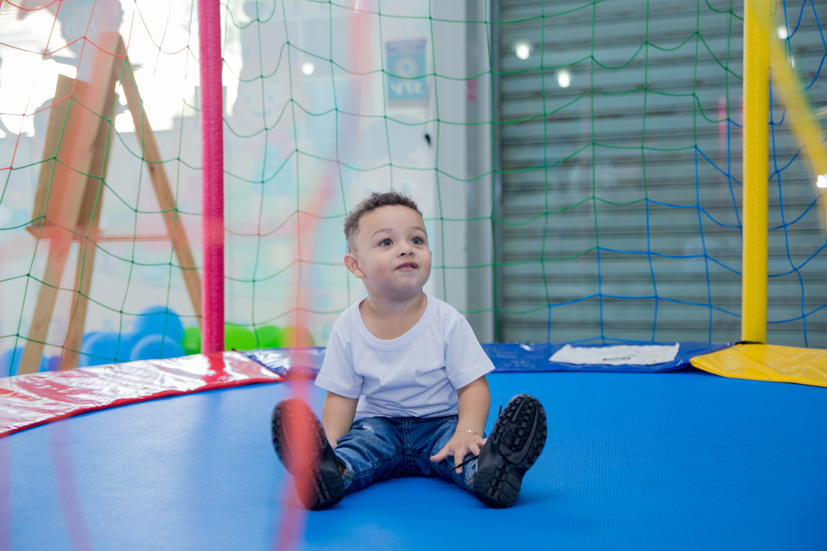 acompanhamento mensal de bebe caxias do sul figurino cenario tematico  personagem foto infantil serra gaucha fotografia familia mundo azul rosa ensaio fotografico crianca newborn baby menino menina smash the cake esmague o bolo banheira urso circo