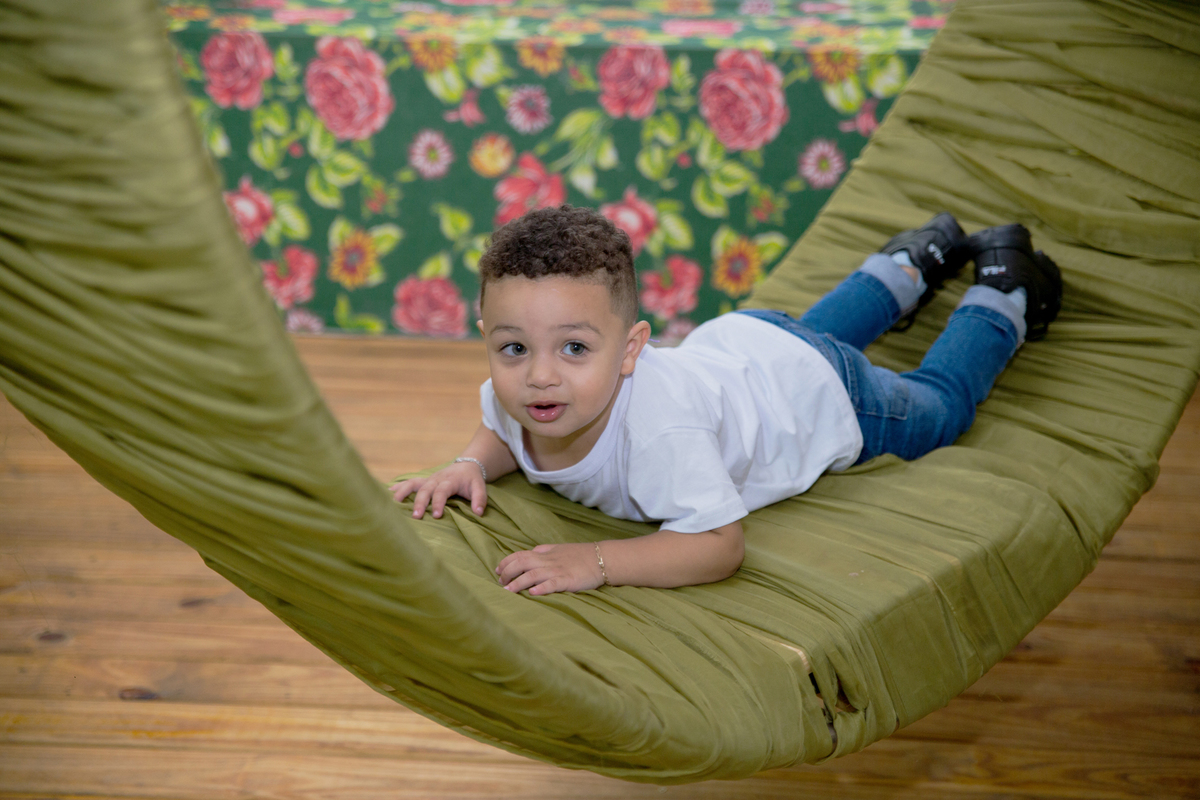 acompanhamento mensal de bebe caxias do sul figurino cenario tematico  personagem foto infantil serra gaucha fotografia familia mundo azul rosa ensaio fotografico crianca newborn baby menino menina smash the cake esmague o bolo banheira urso circo