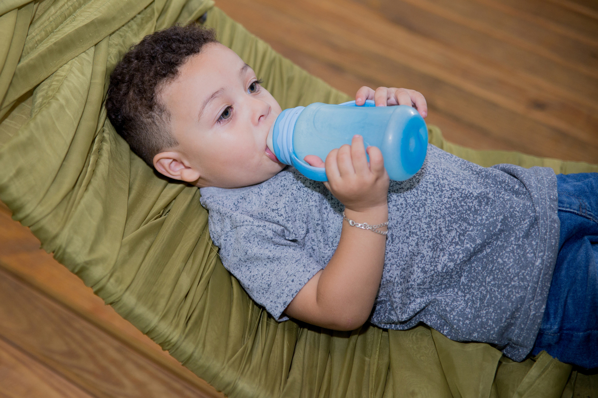 acompanhamento mensal de bebe caxias do sul figurino cenario tematico  personagem foto infantil serra gaucha fotografia familia mundo azul rosa ensaio fotografico crianca newborn baby menino menina smash the cake esmague o bolo banheira urso circo