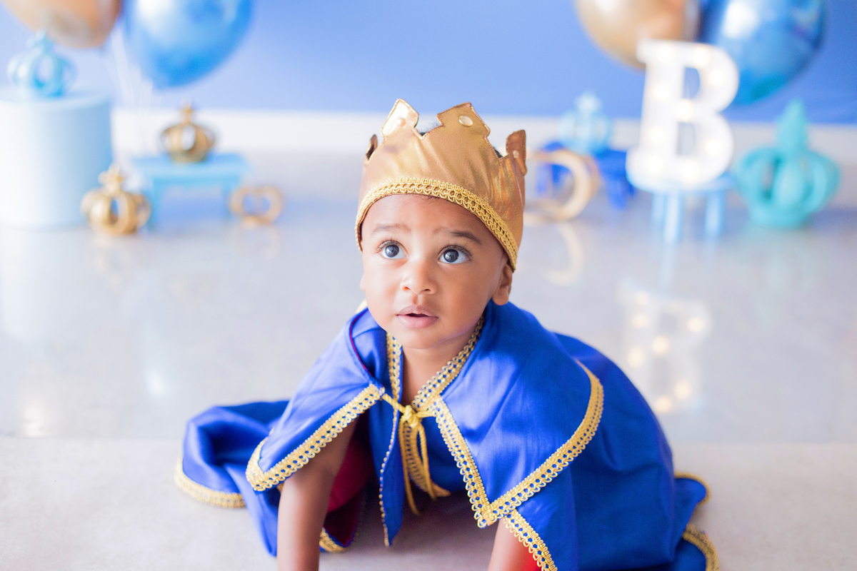 acompanhamento mensal de bebe caxias do sul figurino cenario tematico  personagem foto infantil serra gaucha fotografia familia mundo azul rosa ensaio fotografico crianca newborn baby menino menina smash the cake esmague o bolo banheira urso circo