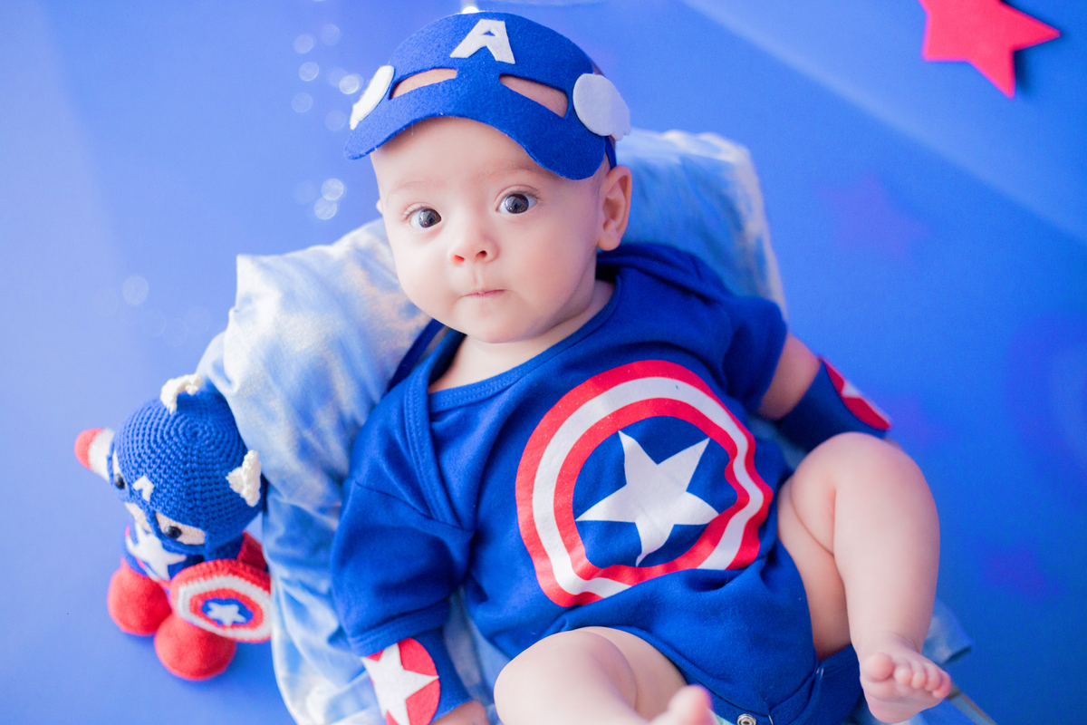 acompanhamento mensal de bebe caxias do sul figurino cenario tematico  personagem foto infantil serra gaucha fotografia familia mundo azul rosa ensaio fotografico crianca newborn baby menino menina smash the cake esmague o bolo banheira urso circo