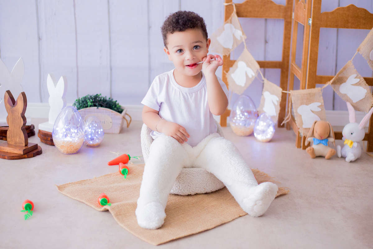 acompanhamento mensal de bebe caxias do sul figurino cenario tematico  personagem foto infantil serra gaucha fotografia familia mundo azul rosa ensaio fotografico crianca newborn baby menino menina smash the cake esmague o bolo banheira urso circo