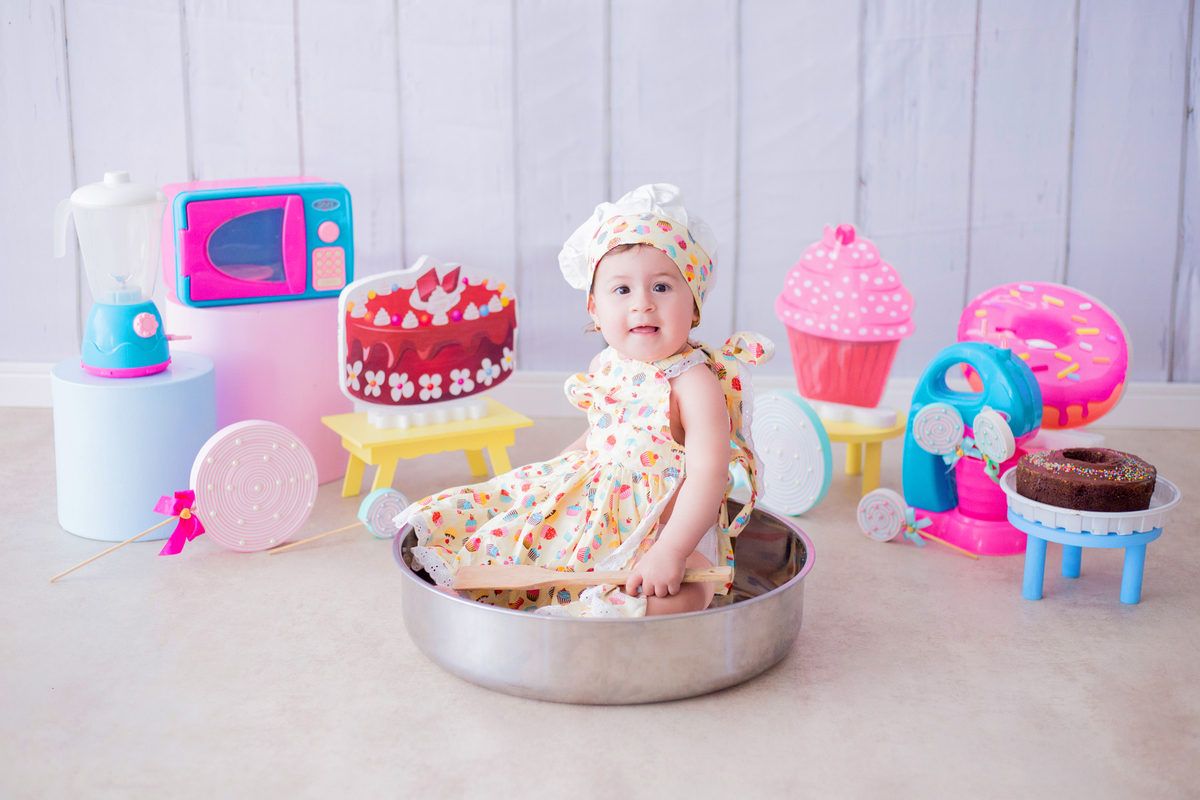acompanhamento mensal de bebe caxias do sul figurino cenario tematico  personagem foto infantil serra gaucha fotografia familia mundo azul rosa ensaio fotografico crianca newborn baby menino menina smash the cake esmague o bolo banheira urso circo