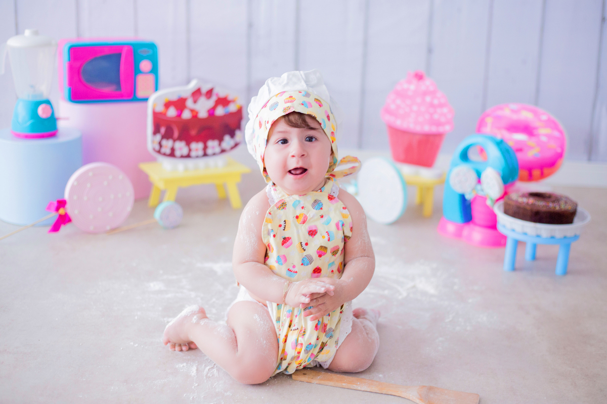 acompanhamento mensal de bebe caxias do sul figurino cenario tematico  personagem foto infantil serra gaucha fotografia familia mundo azul rosa ensaio fotografico crianca newborn baby menino menina smash the cake esmague o bolo banheira urso circo